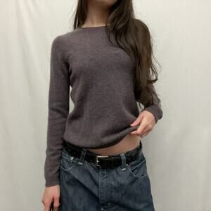 tahari muted purple pure cashmere minimalist crewneck fitted sweater